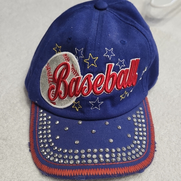 Jewelry World Accessories - Bedazzled Baseball Hat